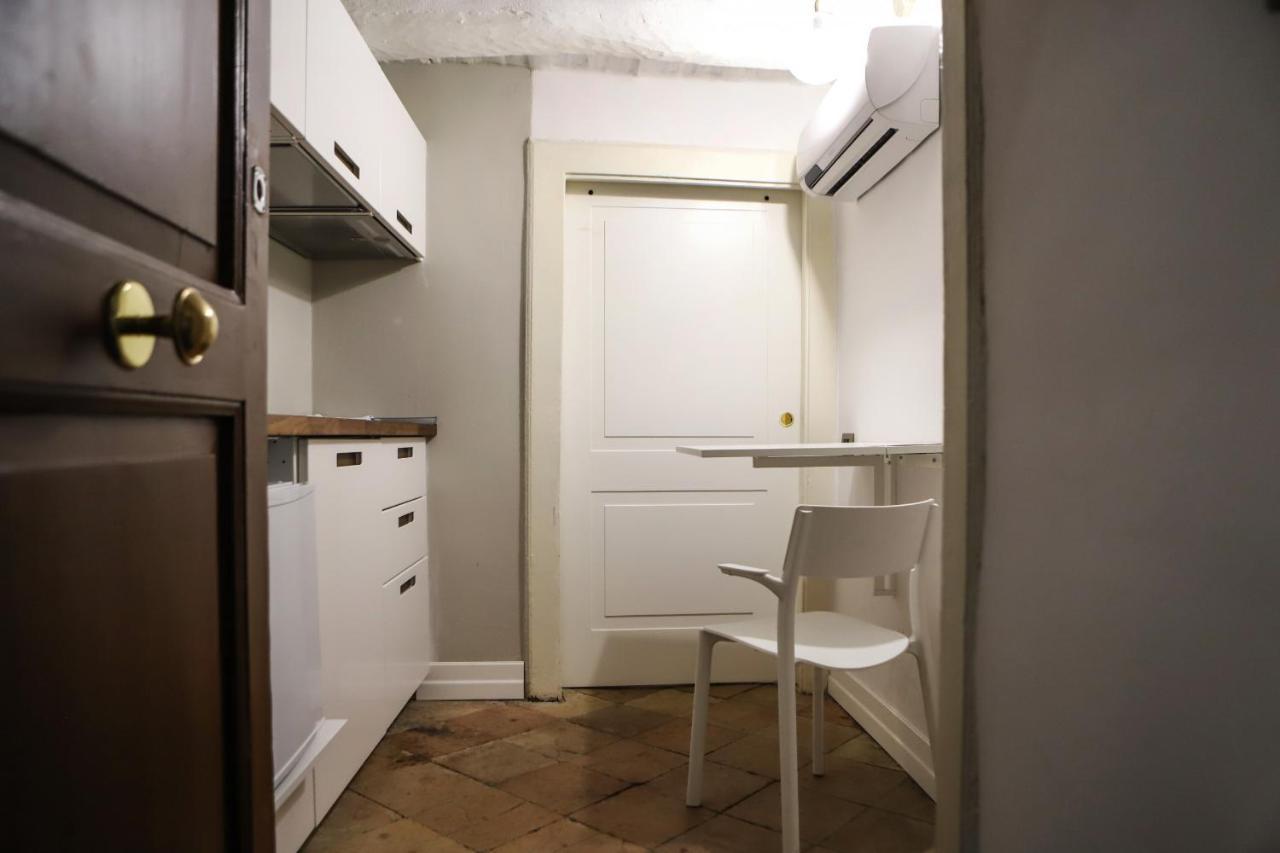 Pizzofalcone Studio By Wonderful Italy Apartment Наполи Екстериор снимка